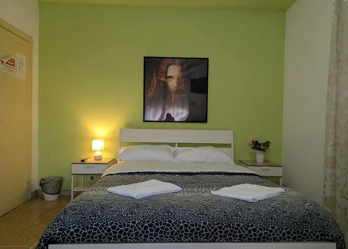 Pearl Pisa Guest House